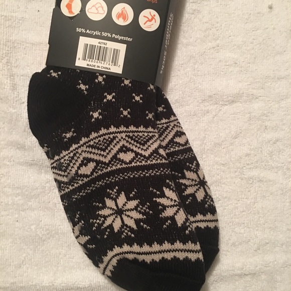 NWT Sherpa Slumber Socks - Picture 2 of 5